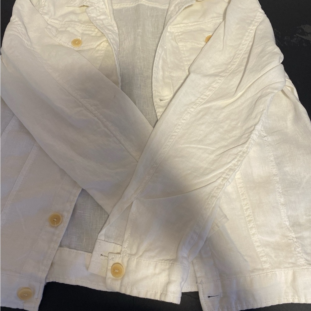 Zara Off-White linen Jacket with buttons